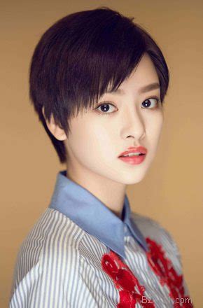 玫瑰之战沈沁扮演者（沈沁演技出众、独特的气质、期待未来作品）