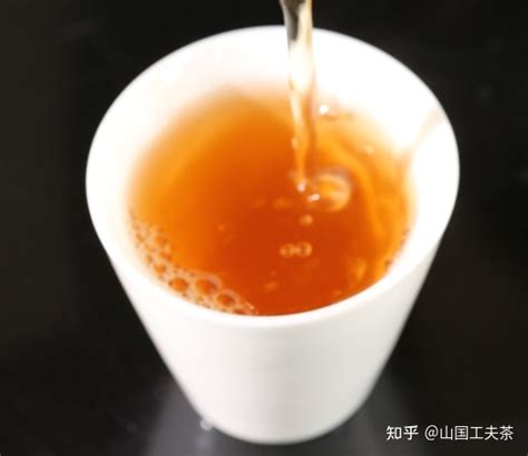 肉桂茶怎么泡才正确（选择优质的肉桂、准备适量的肉桂和水）