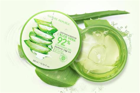 芦荟胶涂完了要洗掉吗，