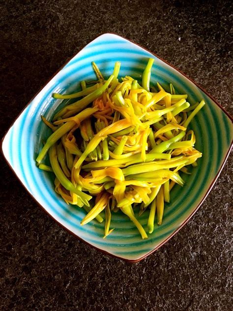 鲜黄花菜能吃吗（营养价