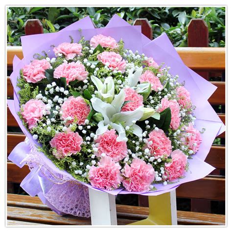 母亲节送花送什么花，康
